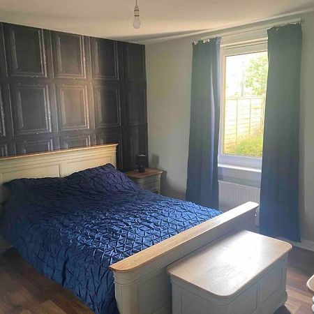 Lovely 2 Bedroom With Private Garden Edinburg Exteriör bild